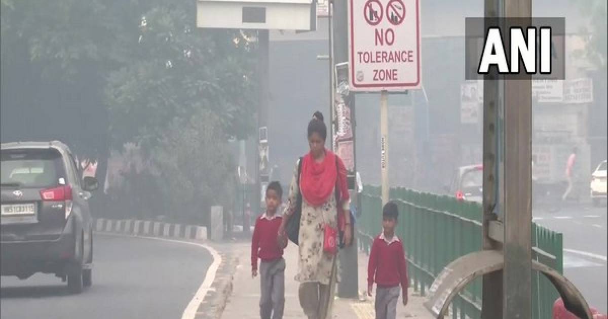 Parents of school going children worried as quality of Delhi air deteriorates